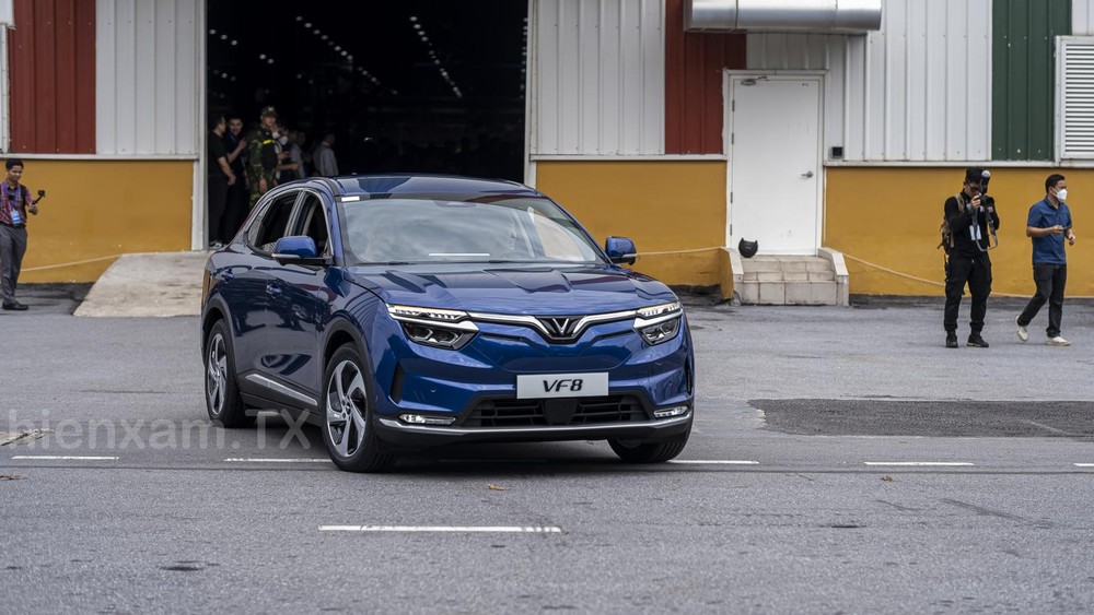VinFast VF8 tăng giá lần thứ 2 trong năm, khách Việt mua xe kèm pin cần chi 1,64 tỷ đồng VinFast VF8 tăng giá lần thứ 2 trong năm, khách Việt mua xe kèm pin cần chi 1,64 tỷ đồng