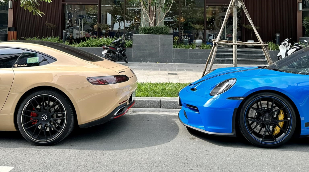 Chờ Ferrari SF90 Spider có biển, Cường Đô-la trải nghiệm tạm cùng ếch xanh Porsche 911 GT3 992