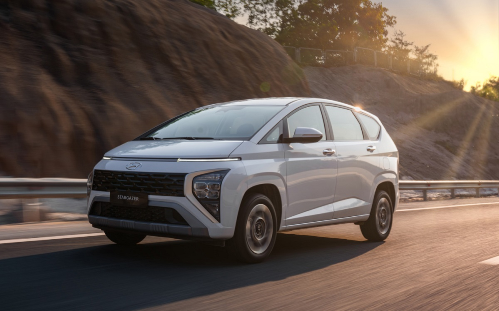 MPV cỡ nhỏ Hyundai Stargazer không hút khách như kỳ vọng trong tháng đầu tiên bán tại Việt Nam MPV cỡ nhỏ Hyundai Stargazer không hút khách như kỳ vọng trong tháng đầu tiên bán tại Việt Nam