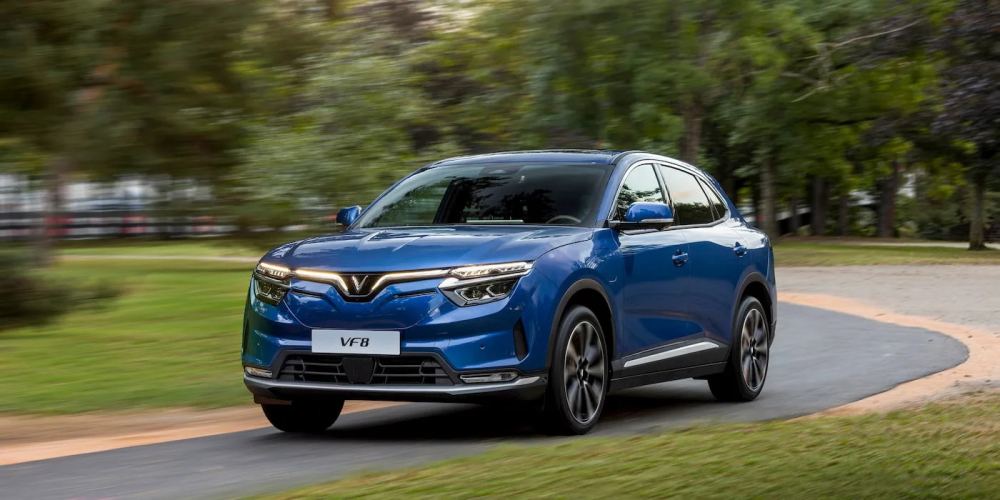 VinFast VF8 được áp dụng thêm voucher 200 triệu đồng, giá lăn bánh chỉ còn hơn 800 triệu đồng VinFast VF8 được áp dụng thêm voucher 200 triệu đồng, giá lăn bánh chỉ còn hơn 800 triệu đồng