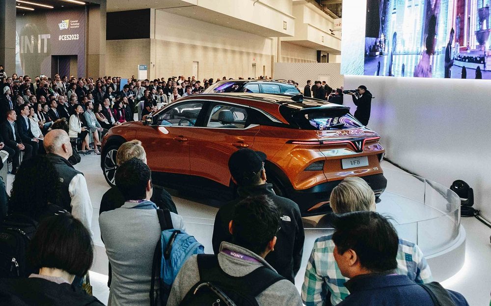 VinFast VF6 chạy được 400 km sau khi sạc pin VinFast VF6 chạy được 400 km sau khi sạc pin