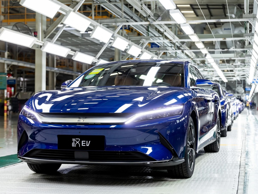 Trung Quốc có thể sản xuất ô tô điện cỡ nhỏ với chi phí rẻ hơn gần 11.000 USD so với châu Âu Trung Quốc có thể sản xuất ô tô điện cỡ nhỏ với chi phí rẻ hơn gần 11.000 USD so với châu Âu