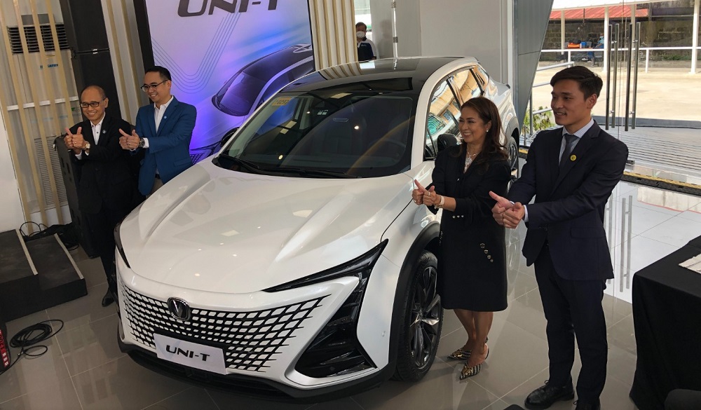Changan Uni-T 2023 - SUV cỡ C từng được đồn sẽ bán ở Việt Nam - ra mắt tại Philippines Changan Uni-T 2023 - SUV cỡ C từng được đồn sẽ bán ở Việt Nam - ra mắt tại Philippines