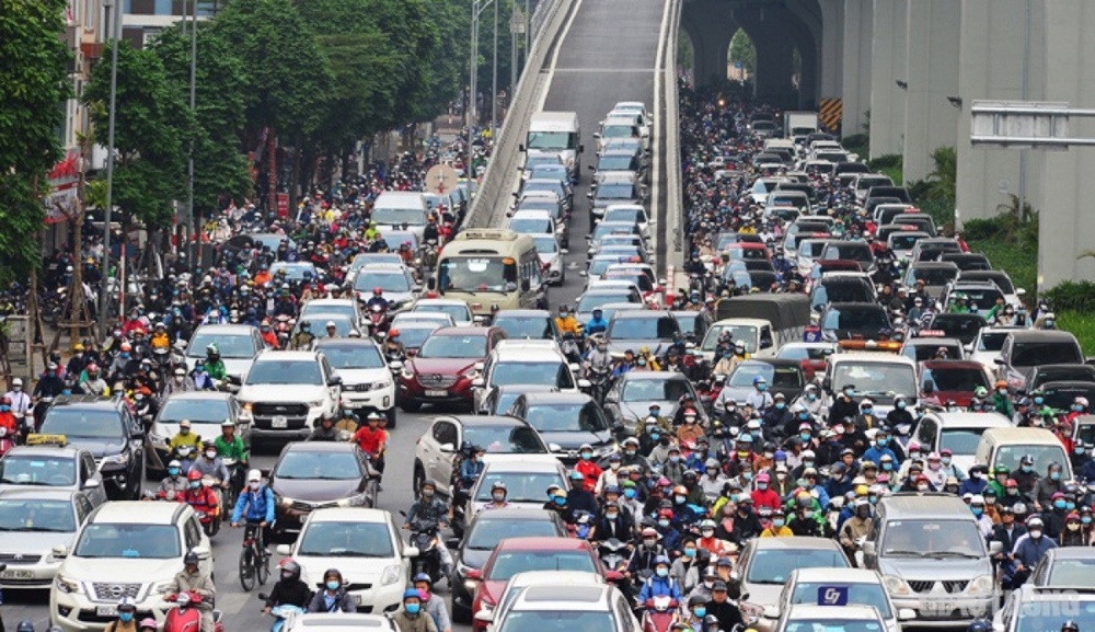 Hà Nội tiếp tục thí điểm phân luồng nút giao Ngã Tư Sở từ ngày 9/1/2023. Hà Nội tiếp tục thí điểm phân luồng nút giao Ngã Tư Sở từ ngày 9/1/2023.