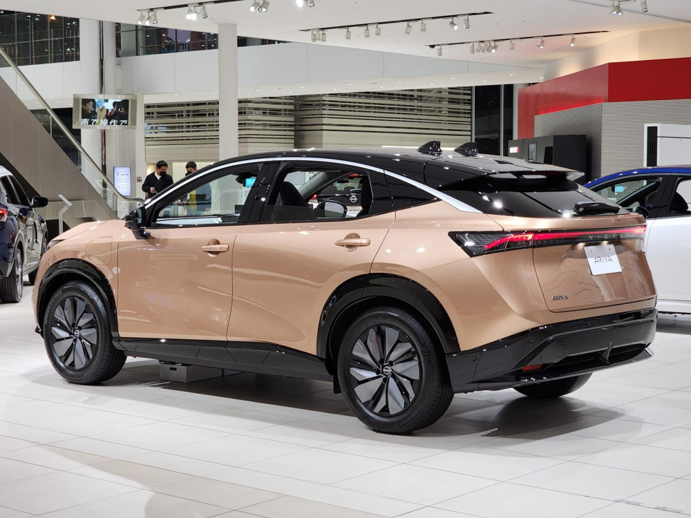 Nissan Ariya là ô tô điện nằm cùng phân khúc với VinFast VF7