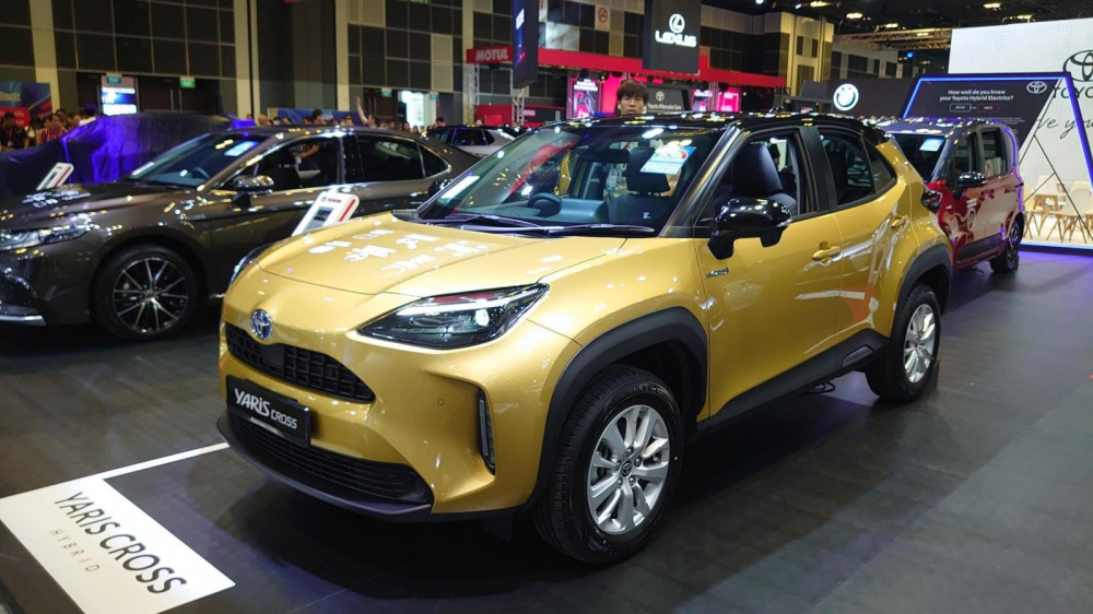 Ngắm hình ảnh bằng xương, bằng thịt của Toyota Yaris Cross - SUV đô thị có giá từ 2,6 tỷ đồng tại Singapore