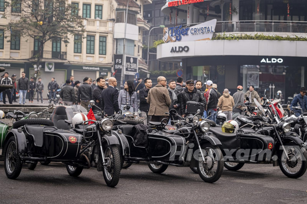 Những chiếc xe sidecar ba bánh hiếm khi ra đường vào ngày thường Những chiếc xe sidecar ba bánh hiếm khi ra đường vào ngày thường