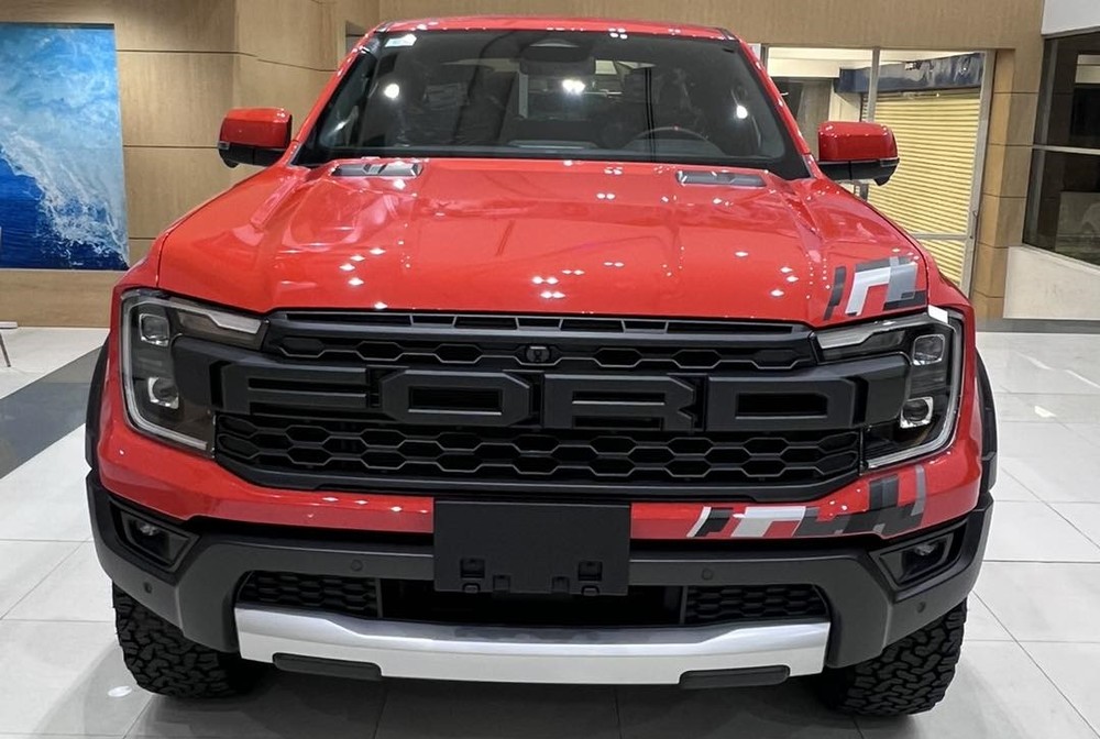 Ford Việt Nam xác nhận sẽ bán Ranger Raptor 2023, giá dự kiến gần 1,3 tỷ đồng, giao xe vào Quý II