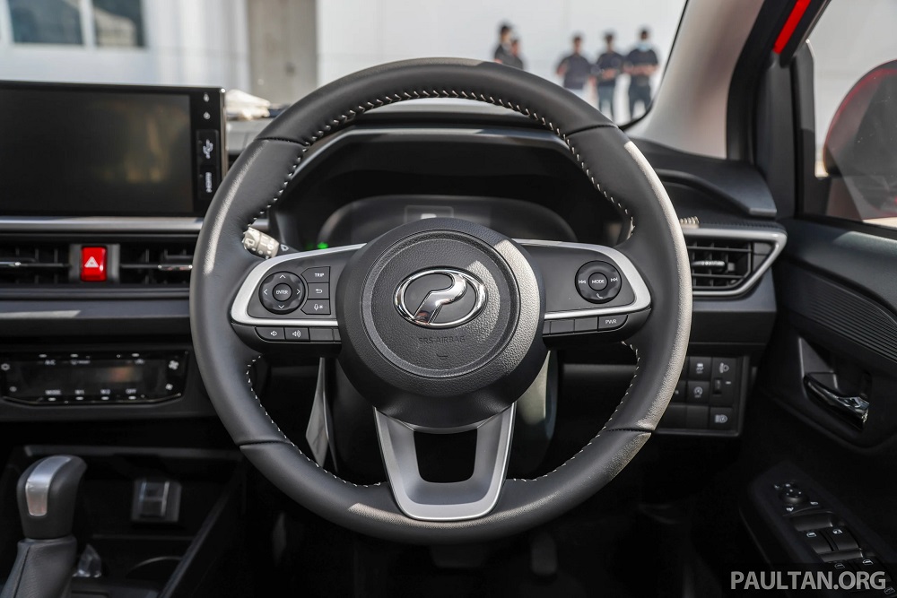 Cận cảnh vô lăng của Perodua Axia 2023 Cận cảnh vô lăng của Perodua Axia 2023