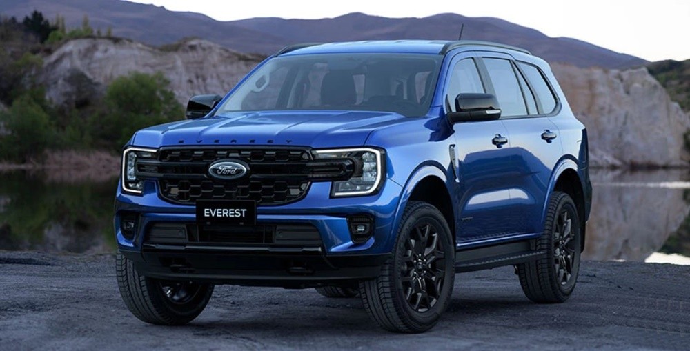 Ford Everest đang nhận được ưu đãi lớn từ đại lý