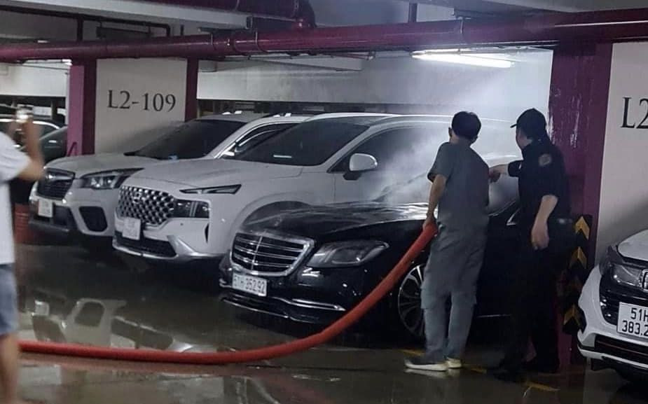 Mercedes-Benz S450 Luxury của ca sĩ Duy Mạnh Mercedes-Benz S450 Luxury của ca sĩ Duy Mạnh