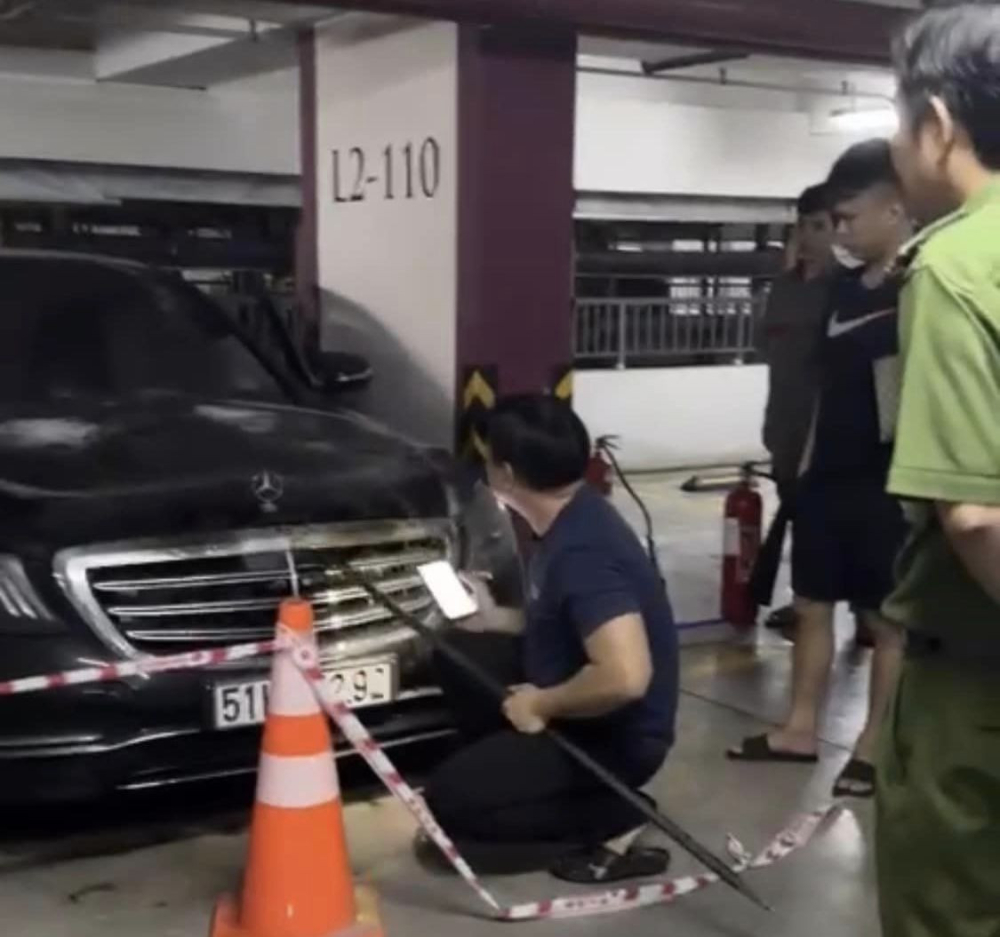 Mercedes-Benz S450 Luxury của ca sĩ Duy Mạnh Mercedes-Benz S450 Luxury của ca sĩ Duy Mạnh