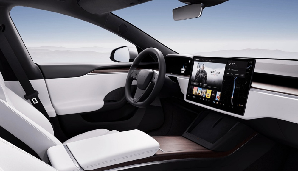 Tesla Model S và Model X 2023 có thêm tùy chọn vô lăng tròn