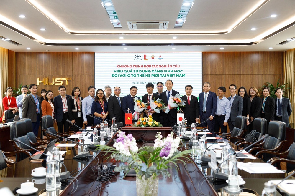 Toyota Việt Nam triển khai dự án nghiên cứu nhiên liệu sinh học 