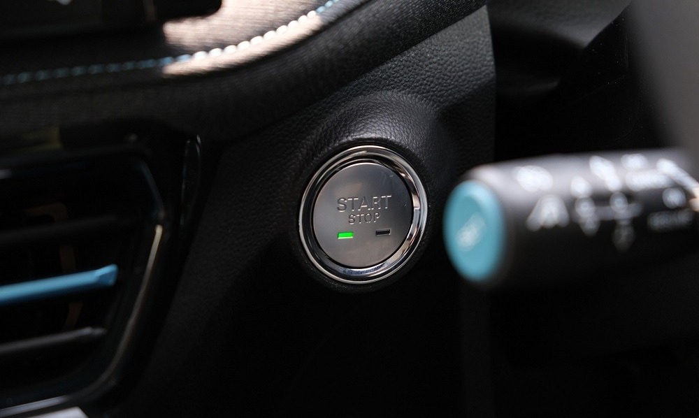 Nút bấm khởi động máy của MG ES 2023