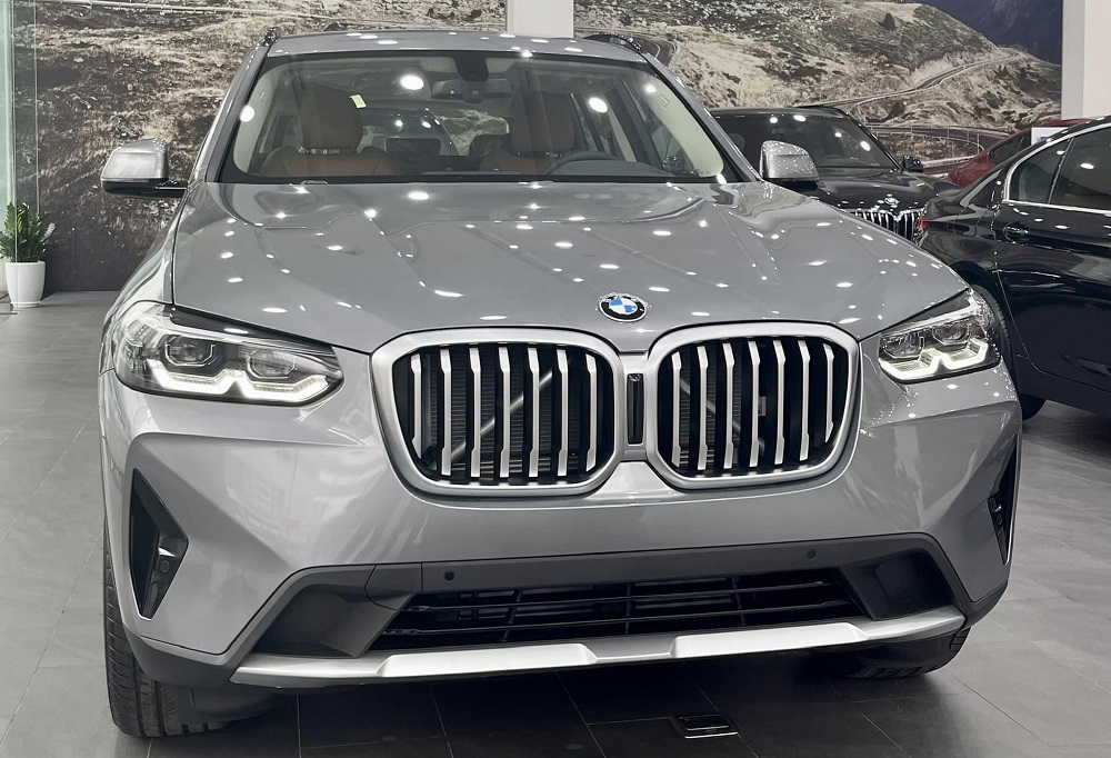 SUV hạng sang BMW X3 2023 tại Việt Nam có thêm màu sơn mới