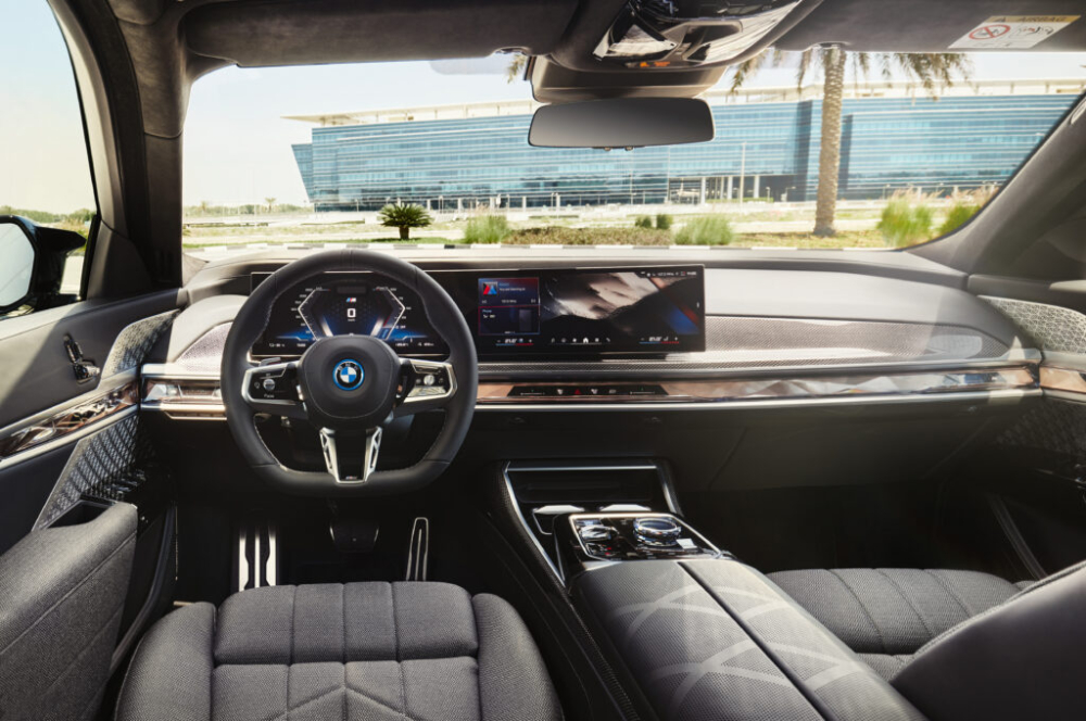 Nội thất của BMW i7 M70 xDrive 2024