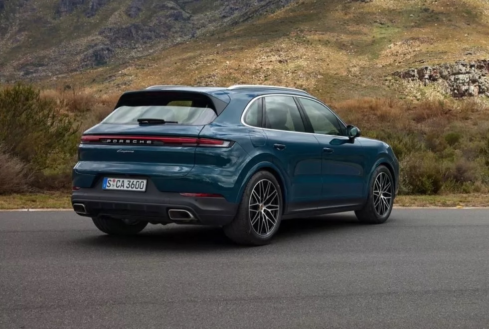 Porsche Cayenne 2024 có tổng cộng 4 tùy chọn động cơ