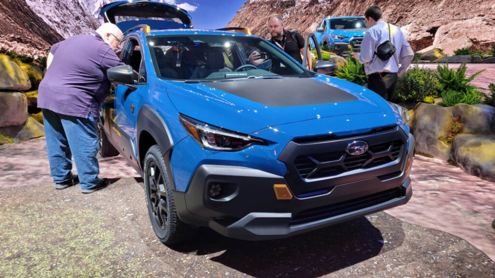 Subaru Crosstrek 2023 thêm phiên bản Wilderness hầm hố, tăng sức nặng lên những đối thủ như Honda HR-V