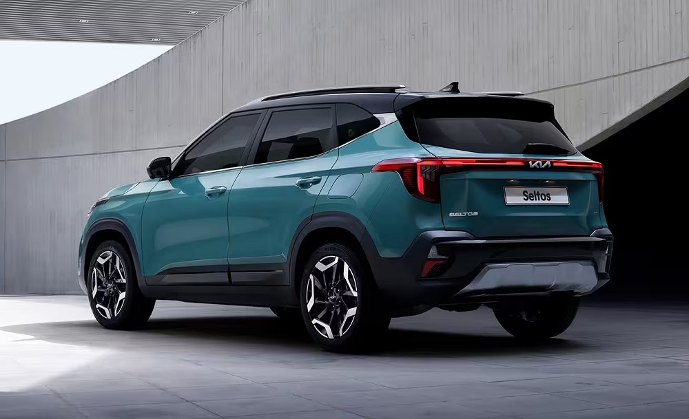 Kia Seltos 2024 sở hữu đèn hậu với thiết kế xuyên suốt và cửa cốp chỉnh điện thông minh Kia Seltos 2024 sở hữu đèn hậu với thiết kế xuyên suốt và cửa cốp chỉnh điện thông minh