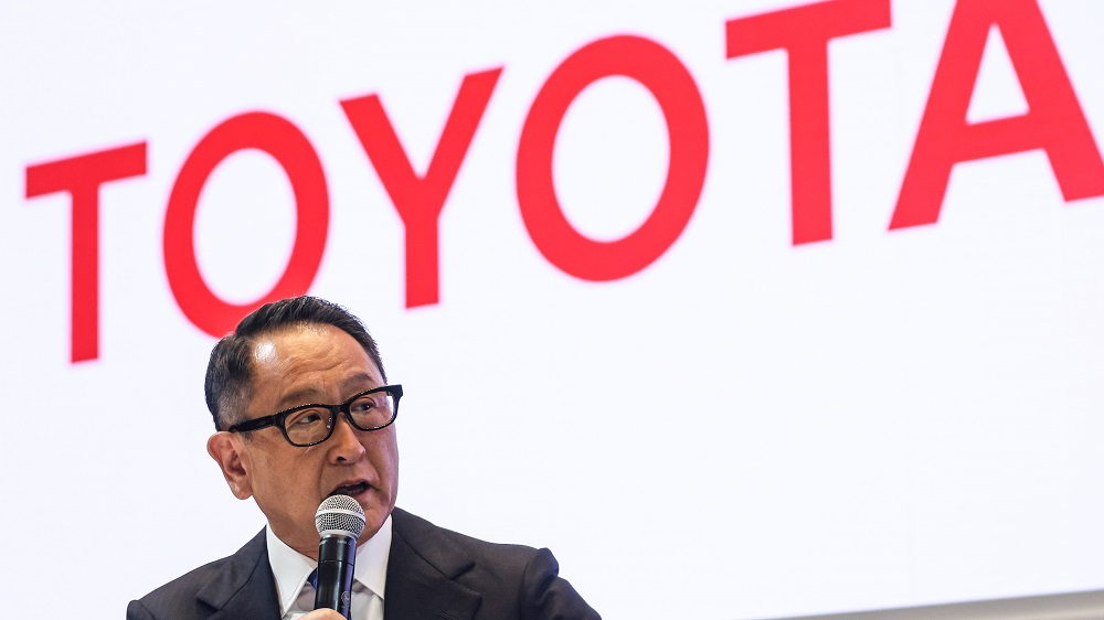 Ông Akio Toyoda, Chủ tịch Hội đồng quản trị của Toyota, tại cuộc họp báo Ông Akio Toyoda, Chủ tịch Hội đồng quản trị của Toyota, tại cuộc họp báo