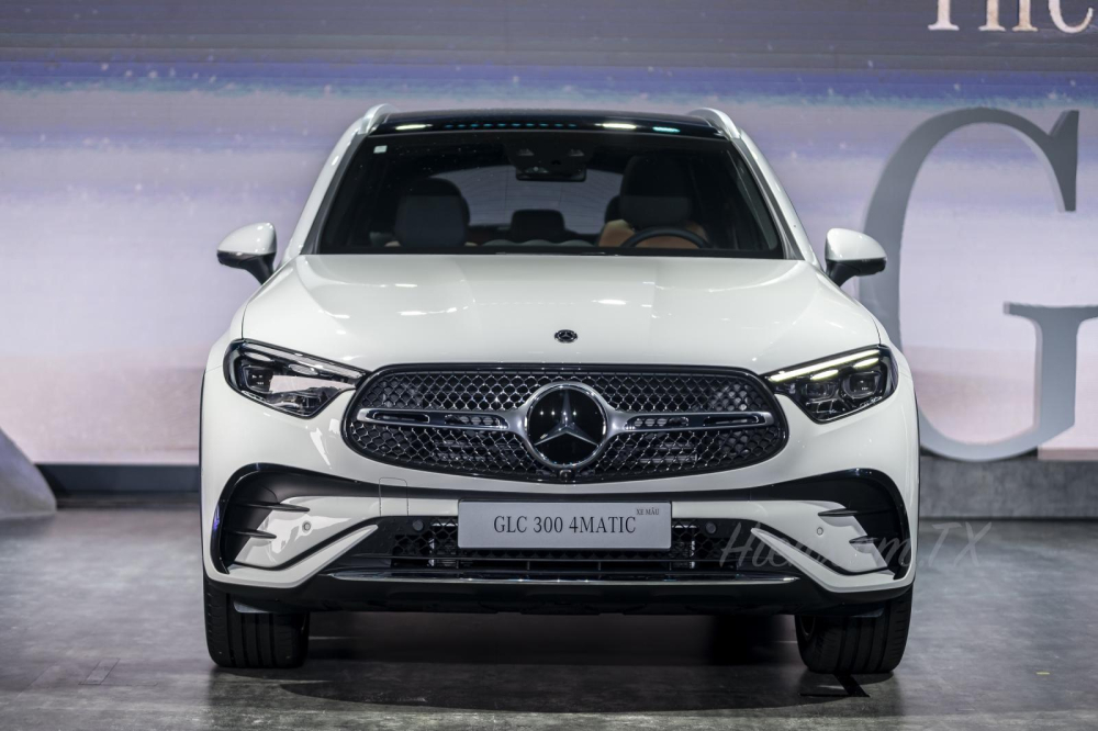 Phần đầu xe Mercedes-Benz GLC 2023 Phần đầu xe Mercedes-Benz GLC 2023