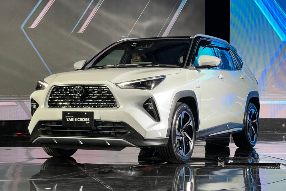 Đại lý nhận cọc cho Toyota Yaris Cross 2023, hé lộ giá bán khoảng 700 triệu đồng, chuẩn bị làm khó Honda HR-V và Hyundai Creta Đại lý nhận cọc cho Toyota Yaris Cross 2023, hé lộ giá bán khoảng 700 triệu đồng, chuẩn bị làm khó Honda HR-V và Hyundai Creta