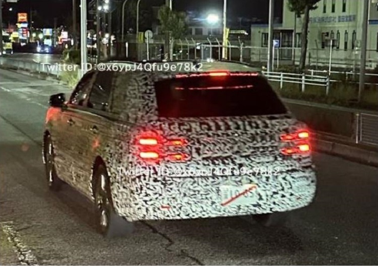 SUV hạng sang Toyota Century liên tục bị bắt gặp trên đường phố