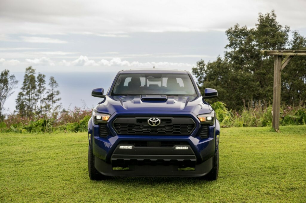 Toyota Tacoma 2024 bản TRD Sport