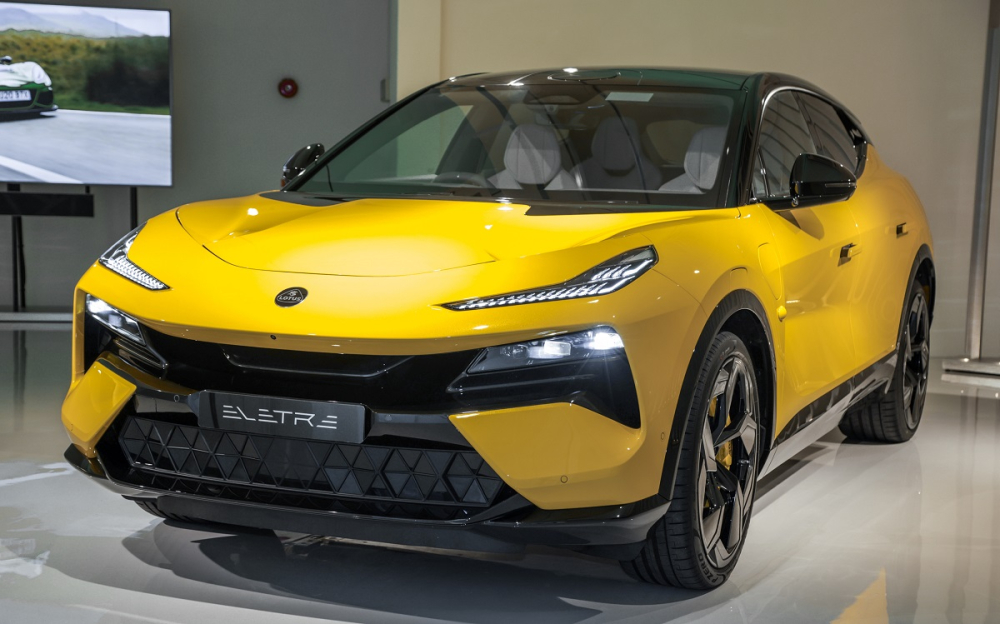 Thương hiệu ô tô thể thao Lotus hé lộ kế hoạch bán xe ở Việt Nam, có SUV điện với kích thước như VinFast VF9