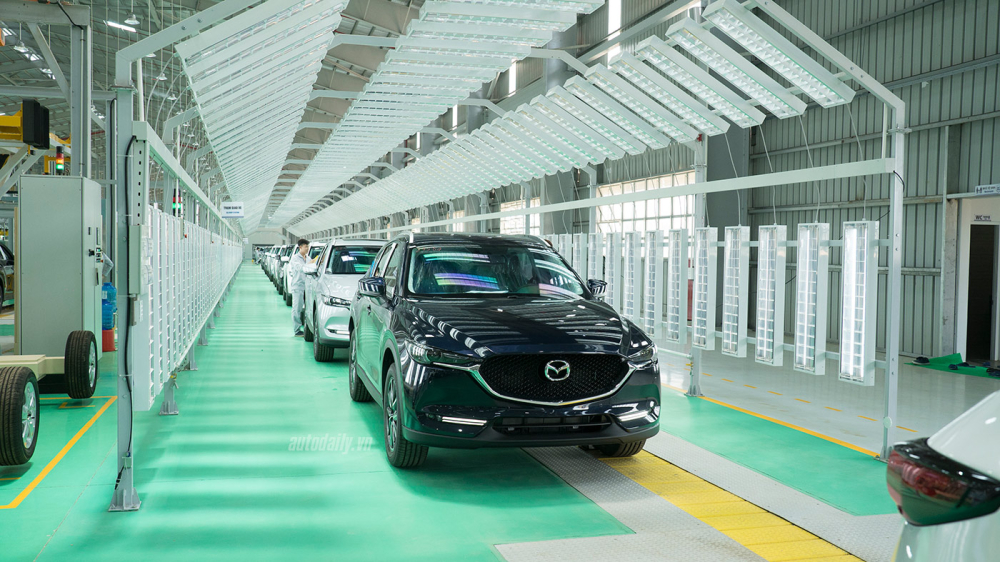 Chính phủ đồng thuận giảm 50% lệ phí trước bạ với ô tô sản xuất, lắp ráp trong nước