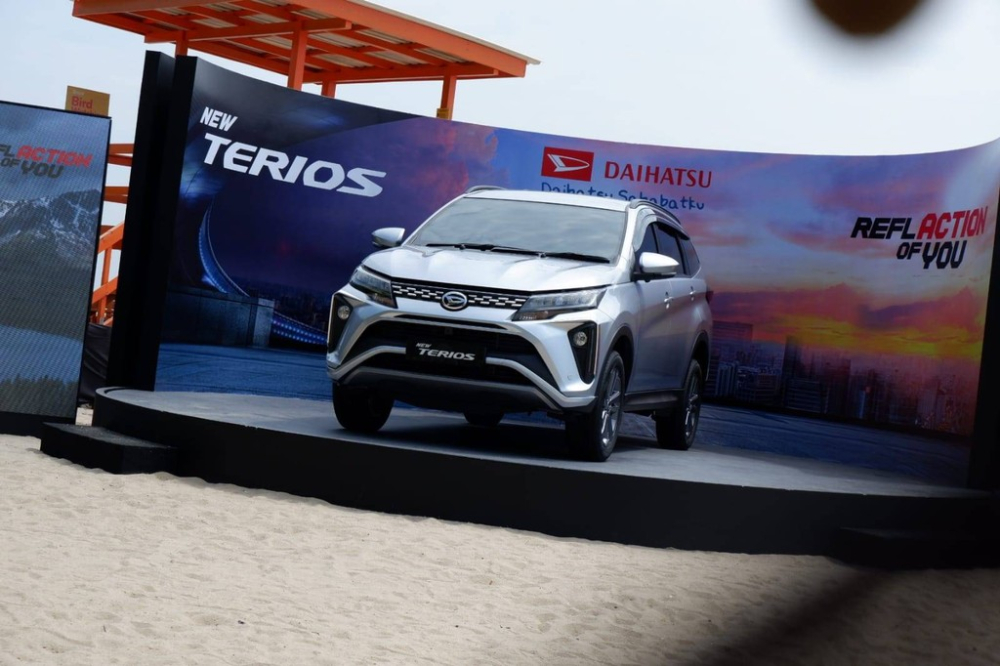 Daihatsu Terios - anh em song sinh của Toyota Rush - ra mắt phiên bản mới