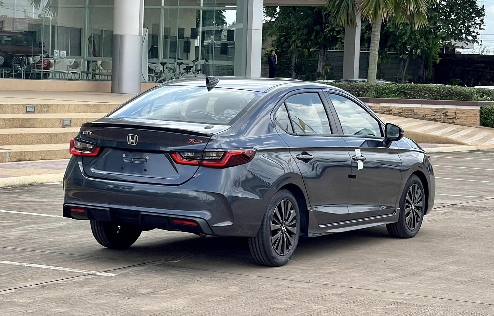 Honda City RS 2023 sẽ có gói công nghệ an toàn Honda Sensing và phanh đĩa sau Honda City RS 2023 sẽ có gói công nghệ an toàn Honda Sensing và phanh đĩa sau