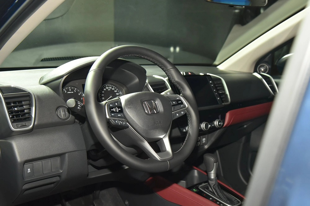 Vô lăng của Honda City 2023 bản L cũng được bọc da Vô lăng của Honda City 2023 bản L cũng được bọc da