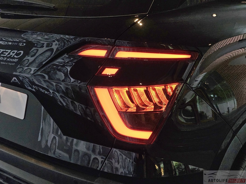 Đèn hậu của Hyundai Creta Black Edition cũng dùng công nghệ LED