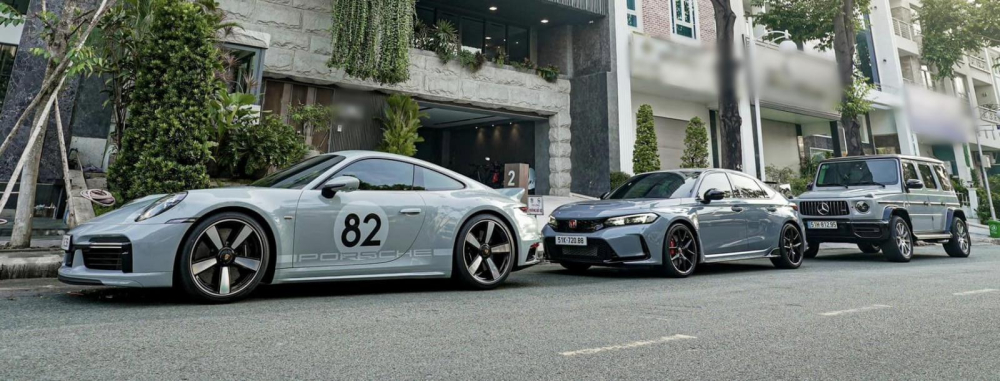 SUV hạng sang Mercedes-AMG G63 xếp cuối đội hình cùng với Honda Civic Type R 2023 và xe thể thao giới hạn Porsche 911 Sport Classic 2023