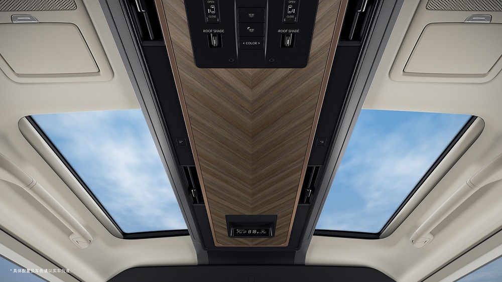 Cửa sổ trời đôi của Lexus LM 2024 