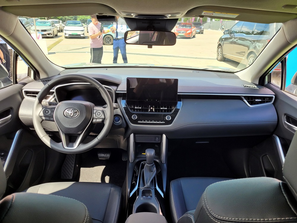 Nội thất của Toyota Corolla Cross Hybrid 2024 ở thị trường Trung Quốc