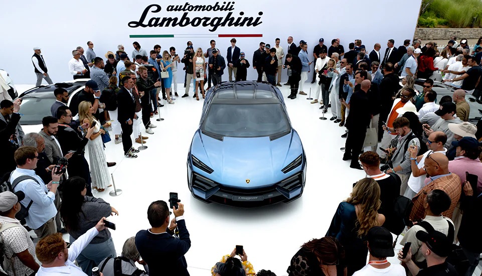 Vén màn Lamborghini Lanzador - hình ảnh xem trước cho siêu xe gầm cao 4 chỗ chạy điện của thương hiệu Ý Vén màn Lamborghini Lanzador - hình ảnh xem trước cho siêu xe gầm cao 4 chỗ chạy điện của thương hiệu Ý