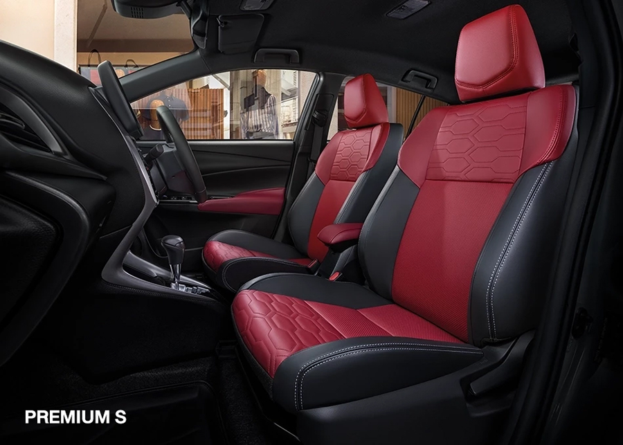Toyota Yaris X-Urban 2023 bản Premium S sở hữu nội thất đen - đỏ Toyota Yaris X-Urban 2023 bản Premium S sở hữu nội thất đen - đỏ