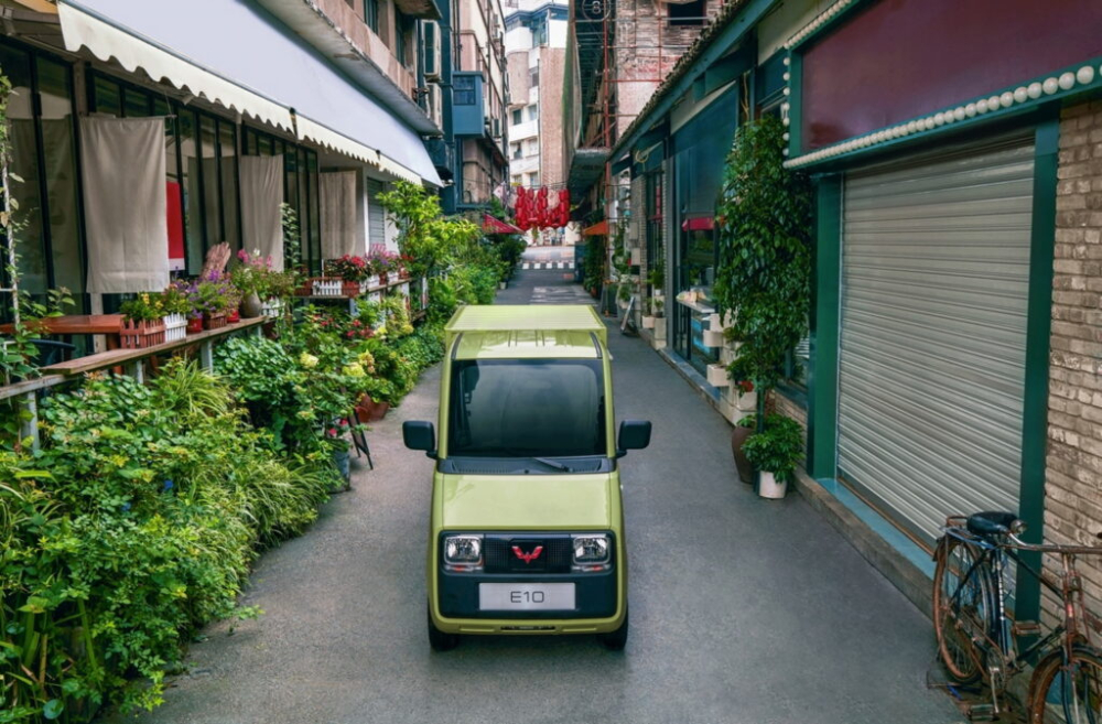 Wuling ra mắt xe chở hàng siêu hẹp, có thể chạy xuyên hành lang Wuling ra mắt xe chở hàng siêu hẹp, có thể chạy xuyên hành lang