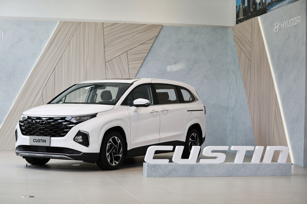 Hyundai Custo được đổi tên thành Custin ở Việt Nam, tương tự thị trường Đài Loan