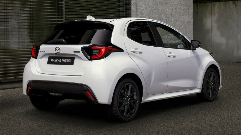 Mazda2 2024 trình làng với thiết kế mới và trang bị "xịn sò" hơn, chỉ "ngốn" 3,8 lít xăng/100 km