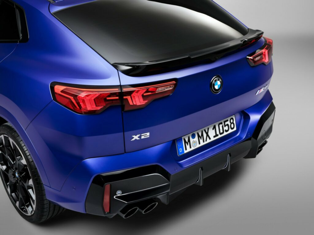 BMW X2 2024 trình làng với đầu xe như X5, đuôi xe như X6, dùng động cơ 4 xi-lanh "nhỏ mà có võ"