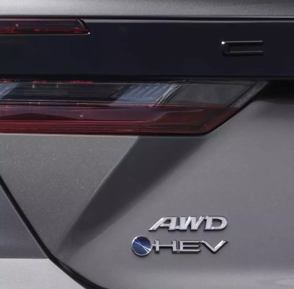 Mẫu xe bí ẩn của Toyota quả thực là Camry thế hệ mới