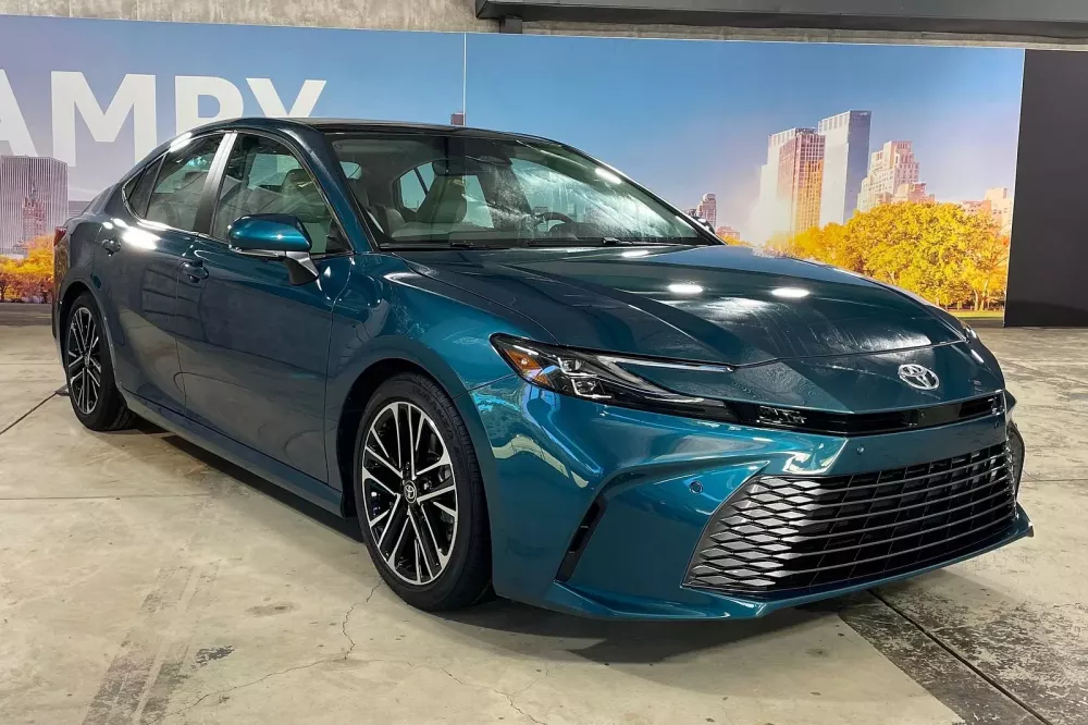 Toyota Camry 2024 is expected to be launched in Southeast Asia in the second half of next year