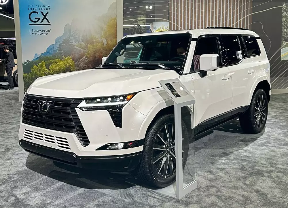 Đại lý nhận cọc cho SUV hạng sang Lexus GX 550 2024, giao xe vào năm sau, giá dưới 6 tỷ đồng Đại lý nhận cọc cho SUV hạng sang Lexus GX 550 2024, giao xe vào năm sau, giá dưới 6 tỷ đồng