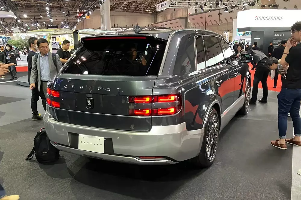 The Toyota Century uses a powerful plug-in hybrid powertrain