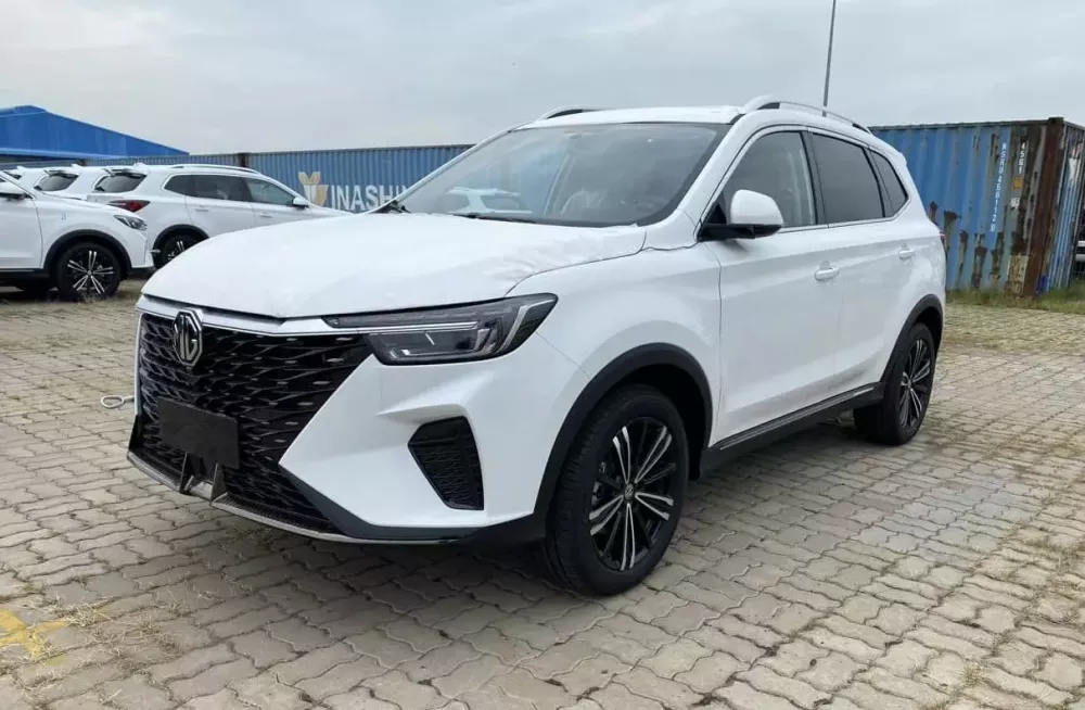 MG RX5 bản tiêu chuẩn cập bến Việt Nam