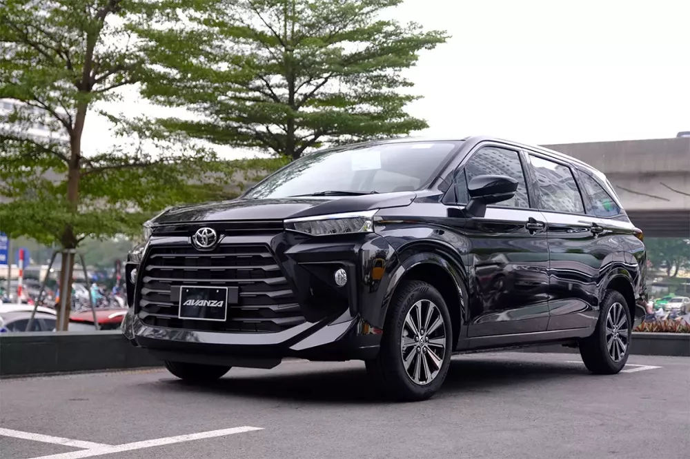 Toyota Việt Nam ngừng giao xe Avanza Premio MT sau bê bối gian lận an toàn của Daihatsu